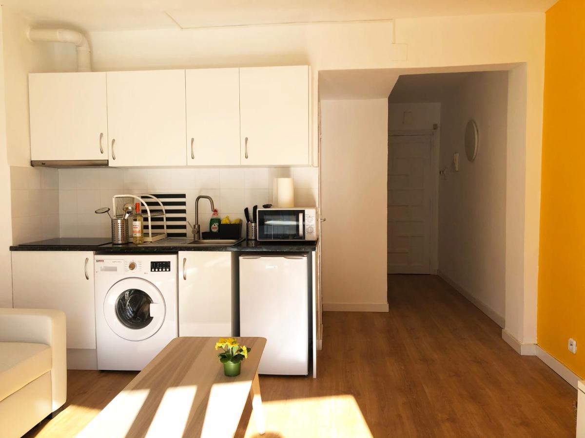 Lovely Seaside Apartment In Front Of Calafell Beach And Cunit Beach เซกูร์ เด กาลาเฟย์ ภายนอก รูปภาพ
